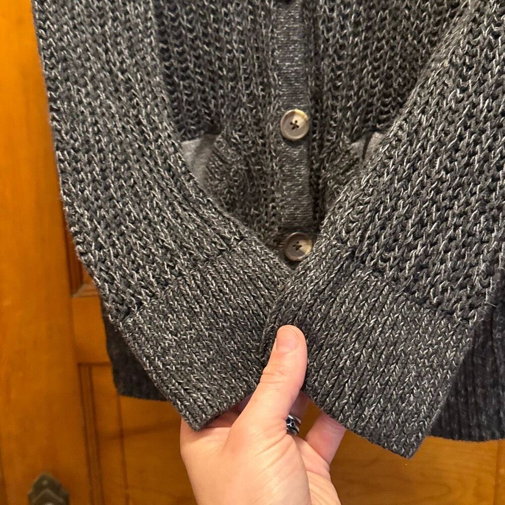 American Eagle Outfitters Charcoal Gray Knit Button-Up Cardigan - Picture 3 of 8